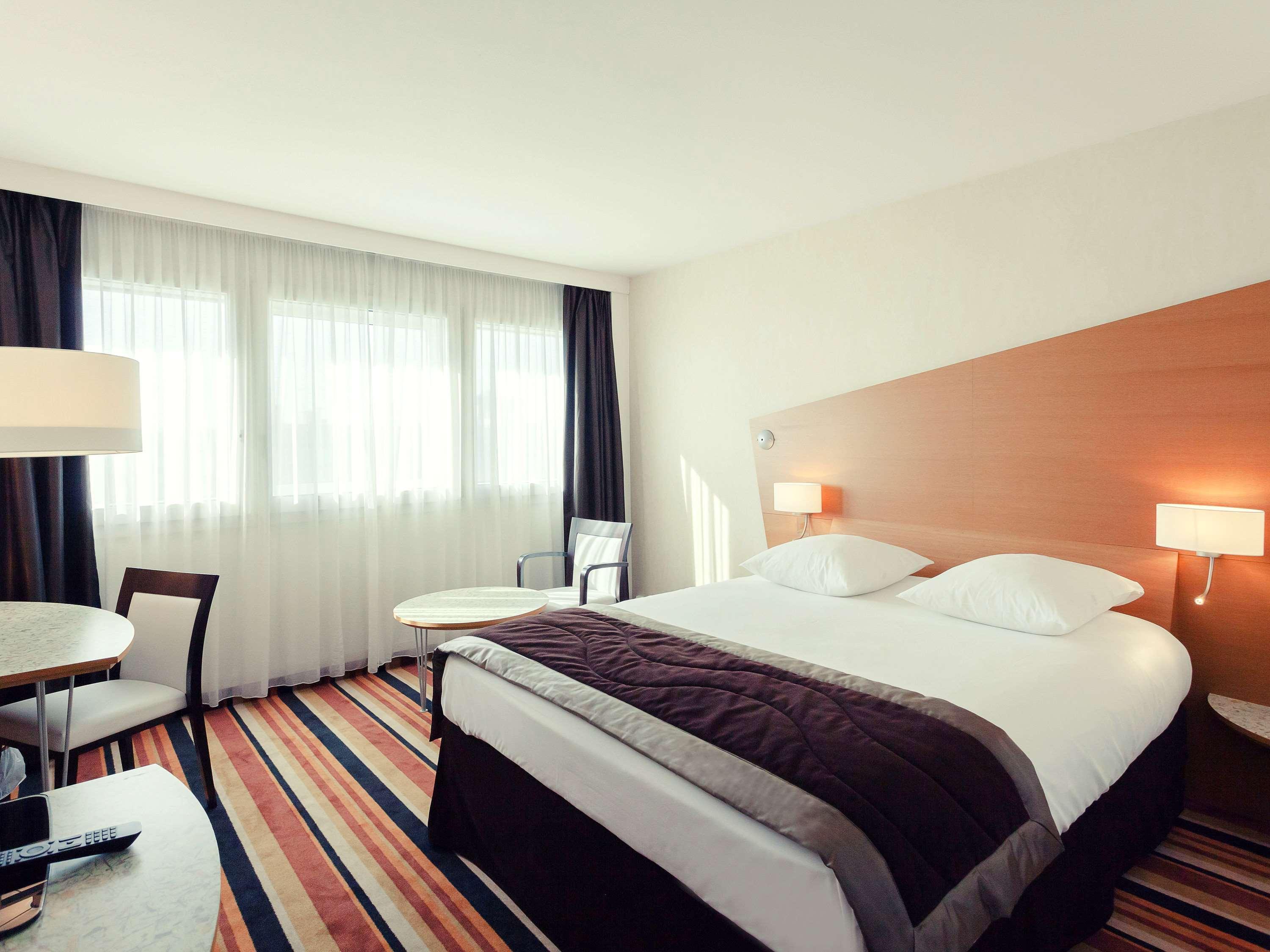 Mercure Orleans Centre Bords De Loire Εξωτερικό φωτογραφία